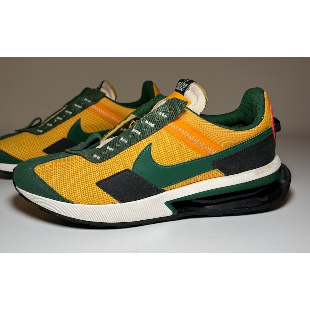 Nike Men's Air Max Pre-Day University Gold Gorge Green | Size 10